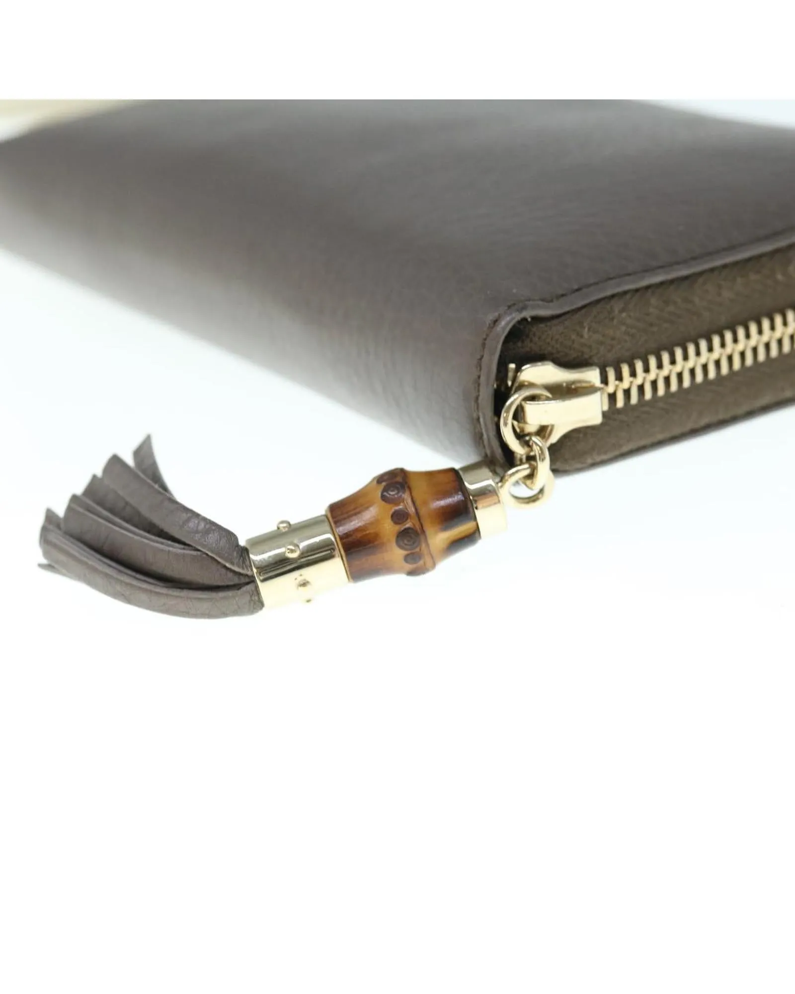 Zip Around Wallet Pebbled Leather
